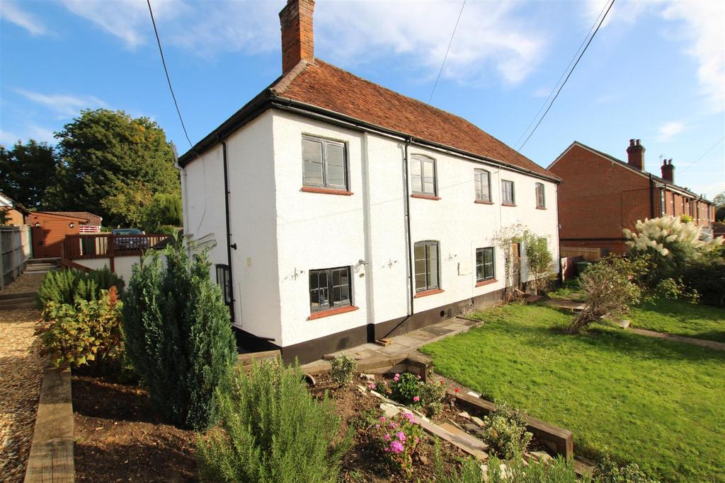 Church Road, Eastleigh 2 bed semidetached house £1,200