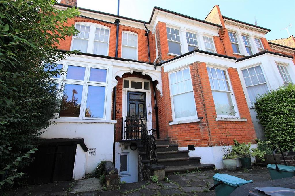 Woodland Rise, Muswell Hill, N10 1 bed flat £1,700 pcm (£392 pw)