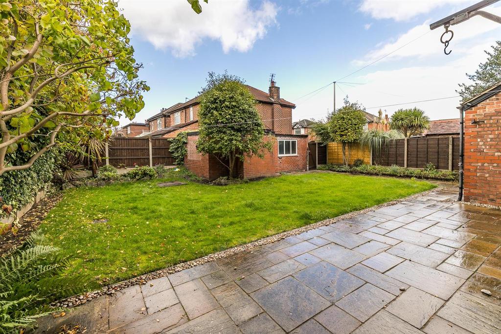 Washway Road, Sale 3 bed detached house - £550,000