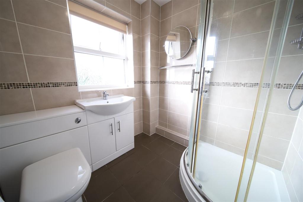 Bathroom1.jpg