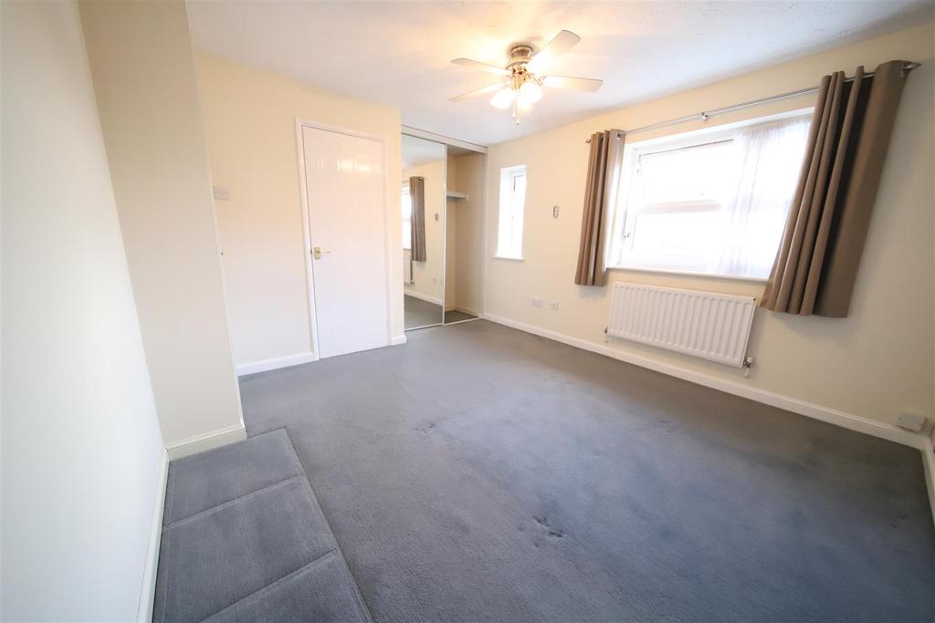 Bedroom 2.jpg