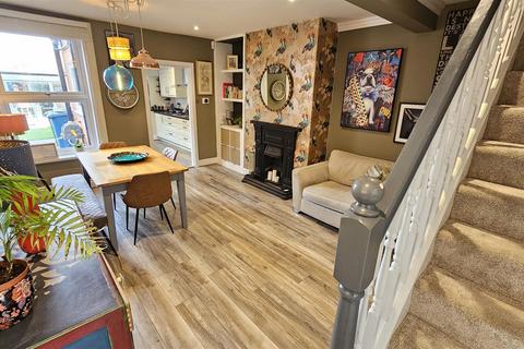 55 Grantham Road, Bingham, Nottingham, NG13 8DF