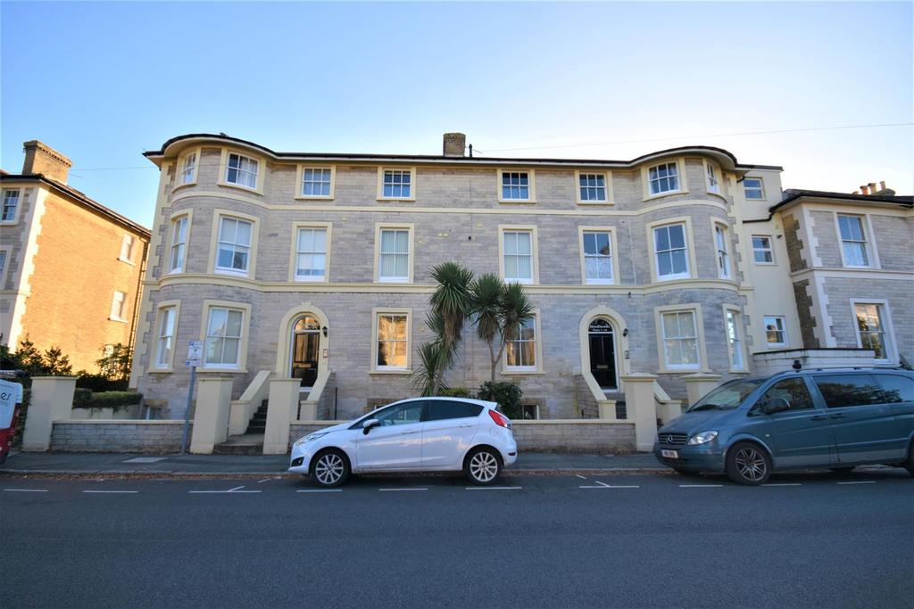 The Strand, Ryde, PO33 1JF 2 bed apartment for sale £275,000