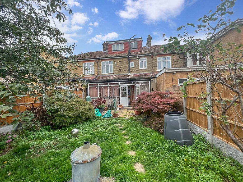 Castleview Gardens, Ilford, Essex 4 bed terraced house for sale £600,000