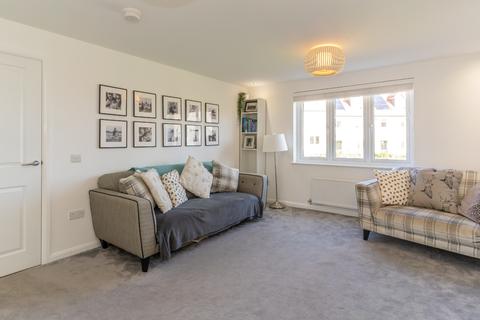 11 Bonaille Drive, Bilston, Roslin, EH25 9AJ