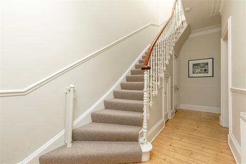 162 Newhaven Road, Edinburgh, EH6 4QB