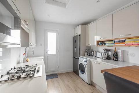 125 Tynemouth Road, Mitcham, CR4 2BR