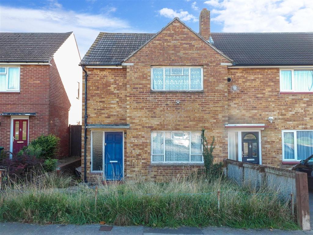 St. Albans Road, Havant, Hampshire 2 bed end of terrace house