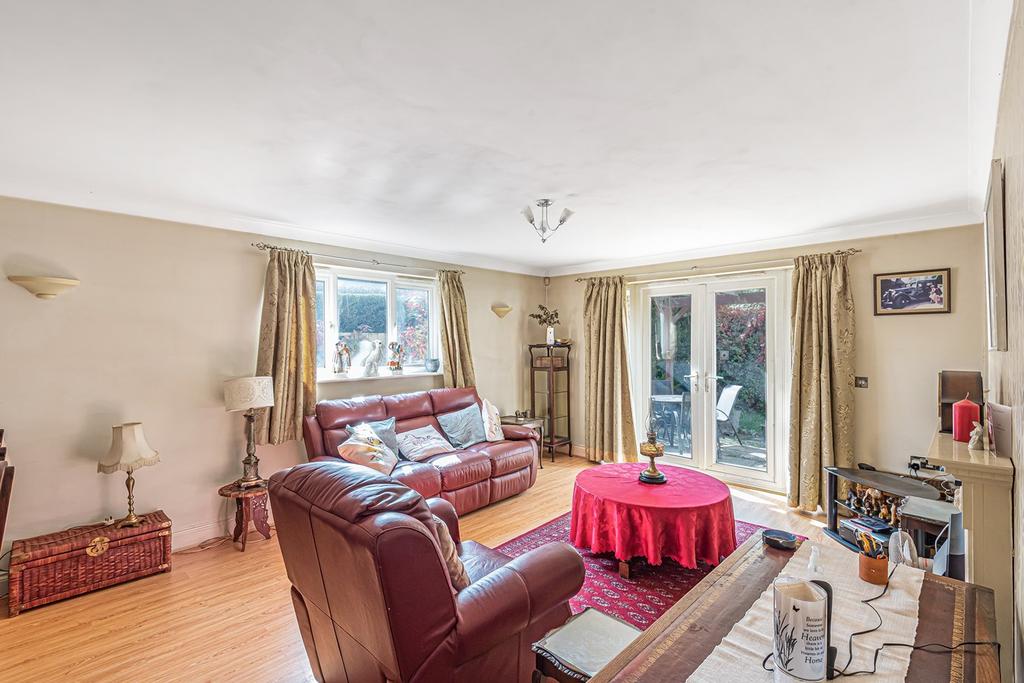 Rodden Road, Frome, BA11 3 bed bungalow £500,000