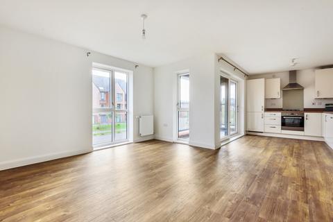 2 bedroom apartment for sale - Louisburg Avenue, Bordon, Hampshire, GU35