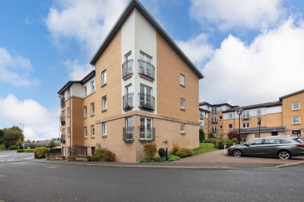Hilltree Court Fenwick Road Giffnock 1 bed retirement property for