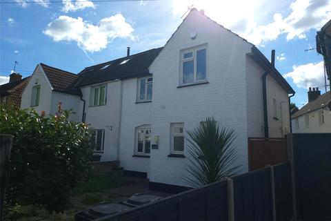 3 bedroom semi-detached house to rent, Northcote Avenue, Isleworth, Greater London, TW7