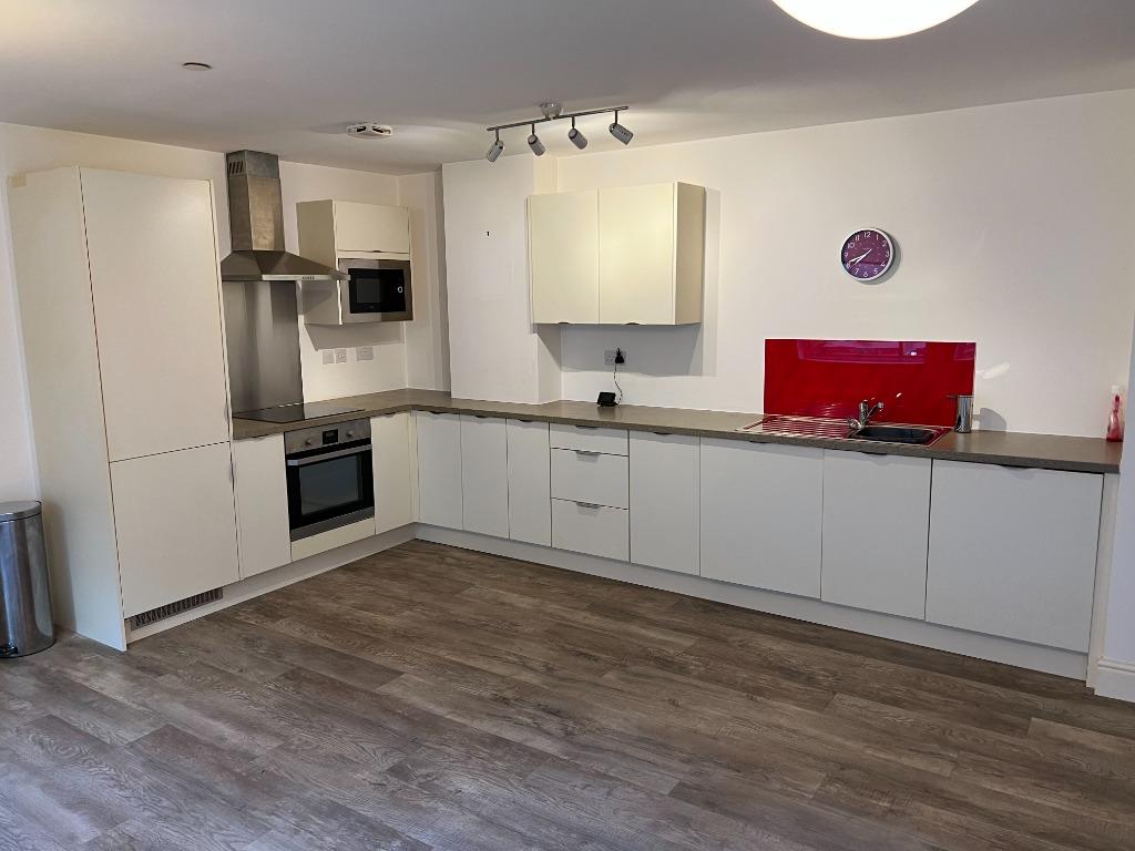 Elfin Square, Chesser, Edinburgh, EH11 1 bed flat £900 pcm (£208 pw)