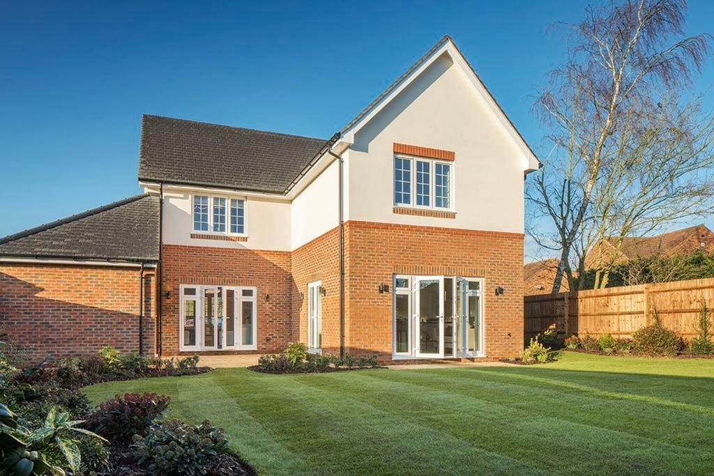 Primrose crescent, wingrave
