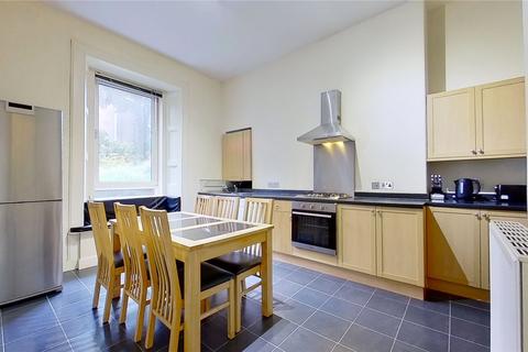 2 bedroom flat to rent, Garrioch Drive, Glasgow, G20