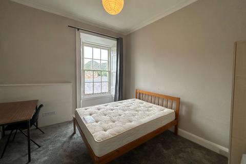 3 bedroom flat to rent, Rankeillor Street, Newington, Edinburgh, EH8