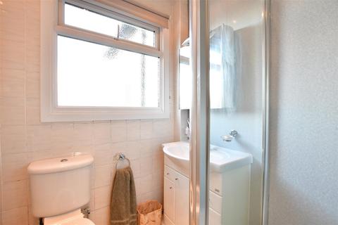 60 Stanley Road, Hornchurch, RM12 4JN