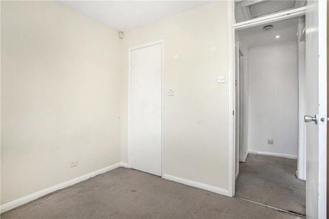 7 Freesia Drive, Bisley, Woking, GU24 9HA