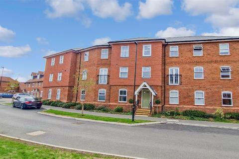 Flat 5, 12 Caldecott Road, Allington, Maidstone, ME16 9GD