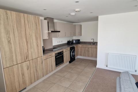 Flat 5, 12 Caldecott Road, Allington, Maidstone, ME16 9GD