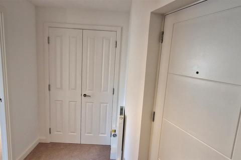 Flat 5, 12 Caldecott Road, Allington, Maidstone, ME16 9GD