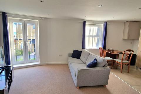 Flat 5, 12 Caldecott Road, Allington, Maidstone, ME16 9GD