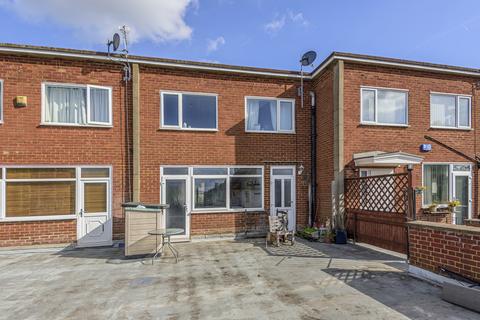 8 Ashcombe Parade, Woking, GU22 9EJ