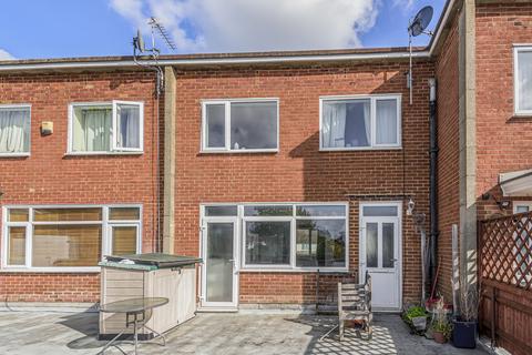 8 Ashcombe Parade, Woking, GU22 9EJ