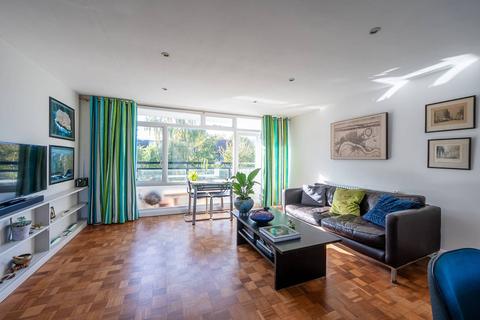 2 bedroom flat for sale - Queens Ride, Barnes, London, SW13