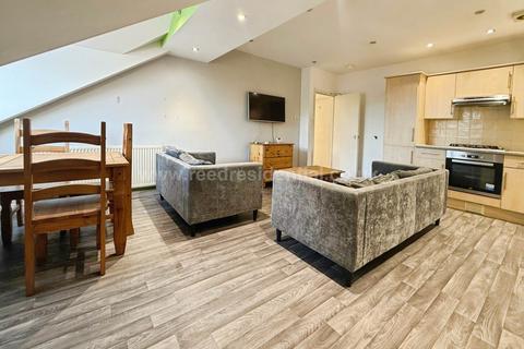 undefined, Castle Boulevard, Lenton, England