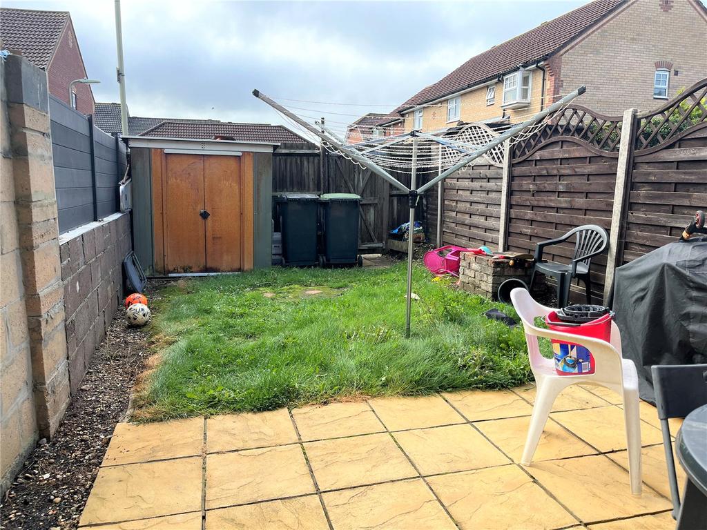 Magennis Close, Rowner, Gosport, Hampshire, PO13 2 bed terraced house