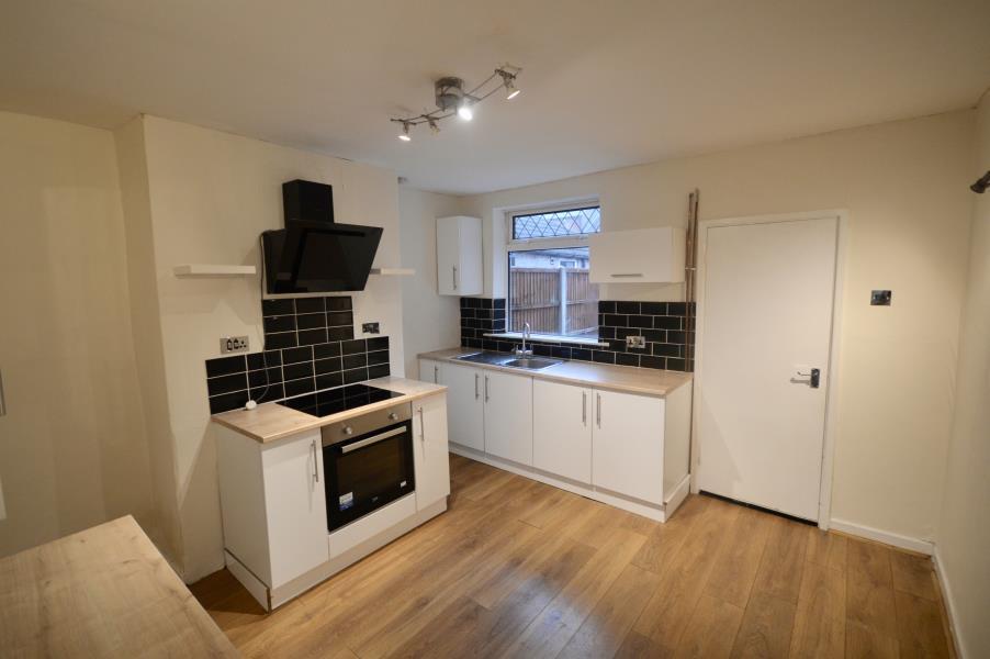 COOPERATIVE STREET, STANTON HILL, NG17 3 bed terraced house £600 pcm