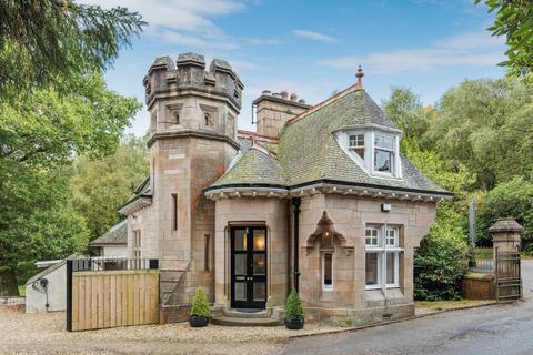 4 bedroom detached house for sale - Dalnair Castle Lodge, Dalnair Castle Estate, Croftamie, Stirlingshire, G63 0EZ