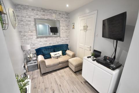 71 Hawkfields, Luton, LU2 7NW