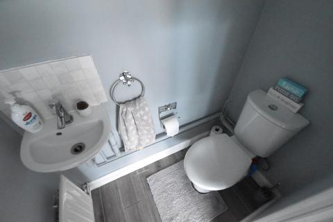 71 Hawkfields, Luton, LU2 7NW