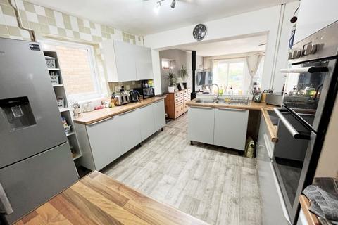 310 Acre Lane, Northampton, NN2 8PY