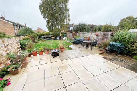 310 Acre Lane, Northampton, NN2 8PY
