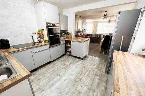 310 Acre Lane, Northampton, NN2 8PY