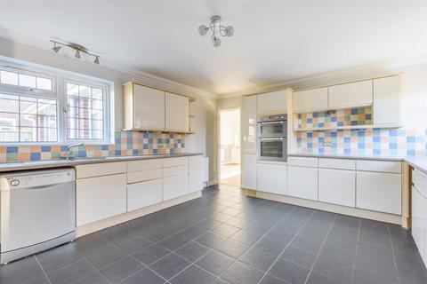 5 bedroom detached bungalow for sale - Ancton Drive, Middleton On Sea, Ancton Drive, PO22