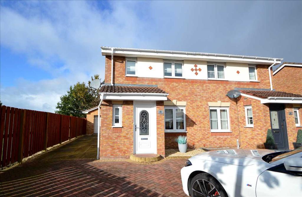 Connell Grove, Wishaw 2 bed semidetached house £154,995
