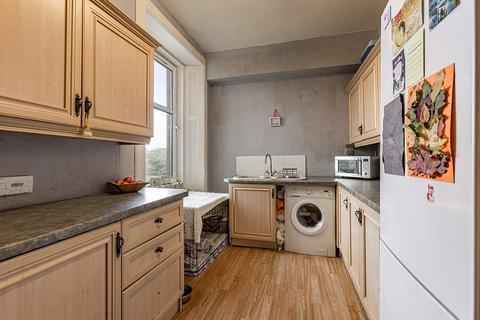 3 bedroom flat for sale - 2-1, Drumlanrig Square, Hawick TD9 0AS