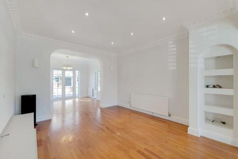 69 Burns Way, Hounslow, TW5 9BD