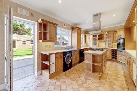 69 Burns Way, Hounslow, TW5 9BD