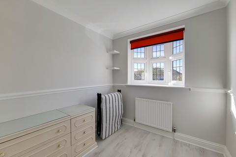 69 Burns Way, Hounslow, TW5 9BD