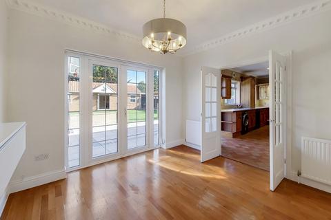 69 Burns Way, Hounslow, TW5 9BD