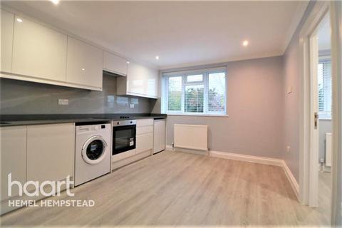 1 bedroom flat to rent, Alldicks Road, Hemel Hempstead