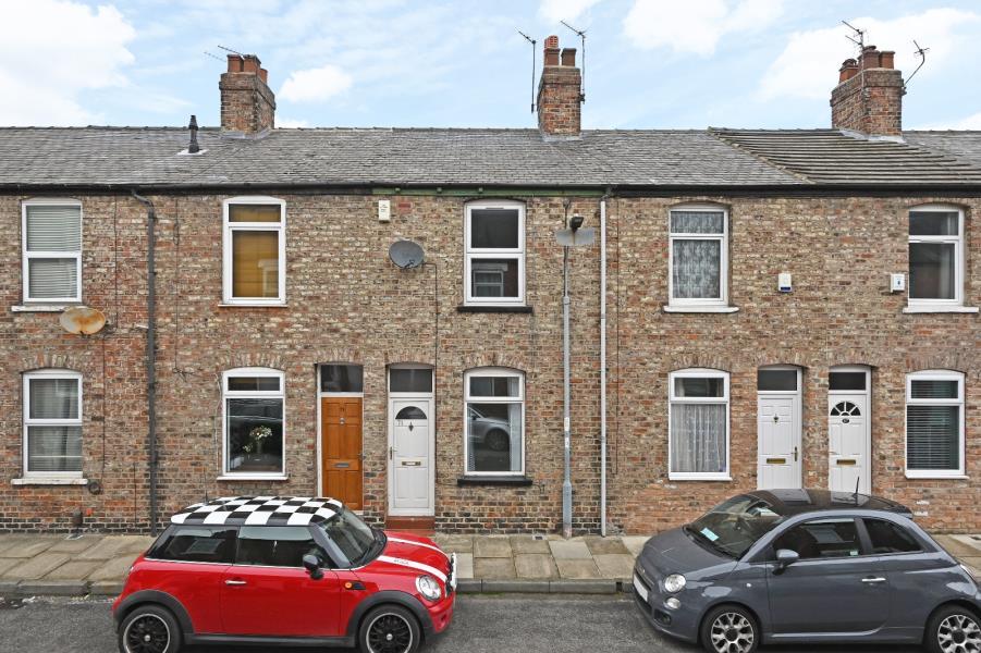 BRUNSWICK STREET, SOUTH BANK, YORK, YO23 1ED 2 bed terraced house £