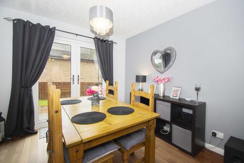 39 Fairways, Stewarton, Kilmarnock, KA3 5DA