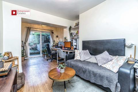 undefined, Victoria Park Road, London, E9