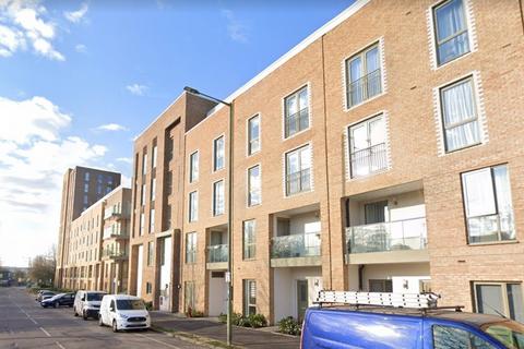 Trobridge Parade, Colindale